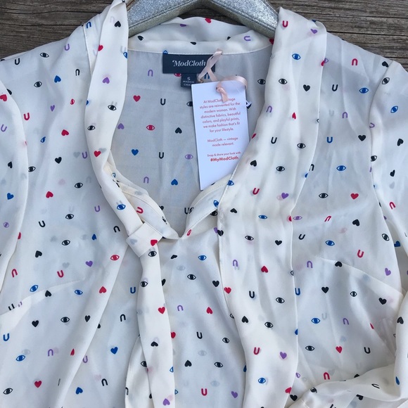 NWT ModCloth Eye Heart U You Pleasant Confidence Tie Neck Blouse Ivory I Love U - Picture 11 of 12